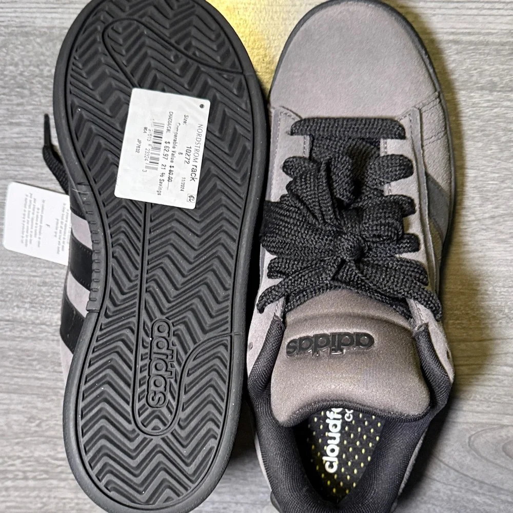 adidas Men's Suede Sneakers in Gray with Black Stripes - Picture 3 of 5